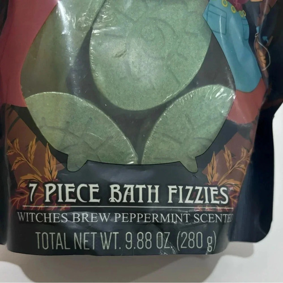 Hocus Pocus Peppermint Scented Bath Bomb Fizzies Halloween - Picture 4 of 4